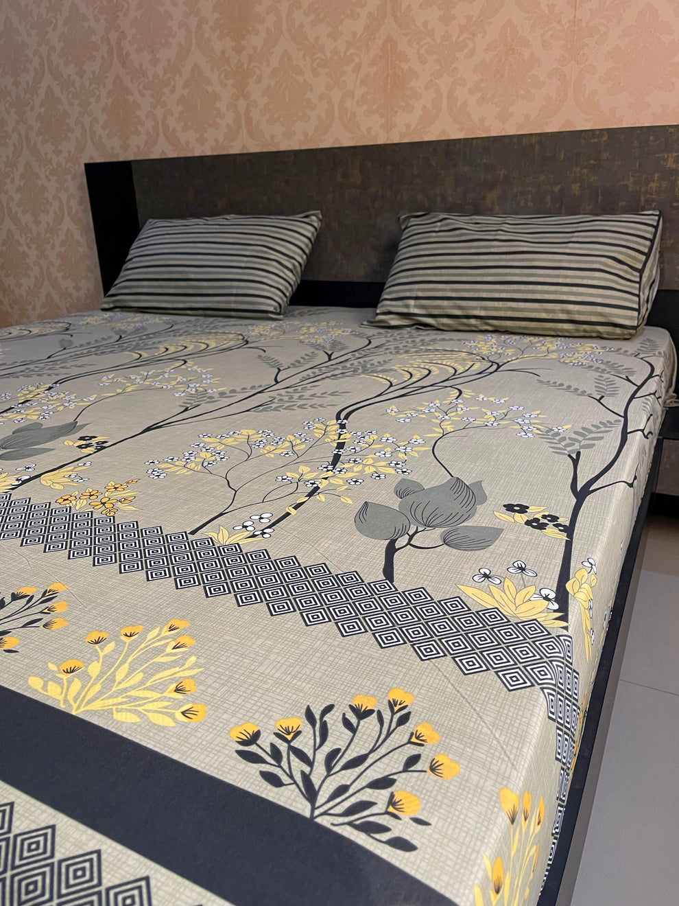 3 Pcs Bed sheet B-82